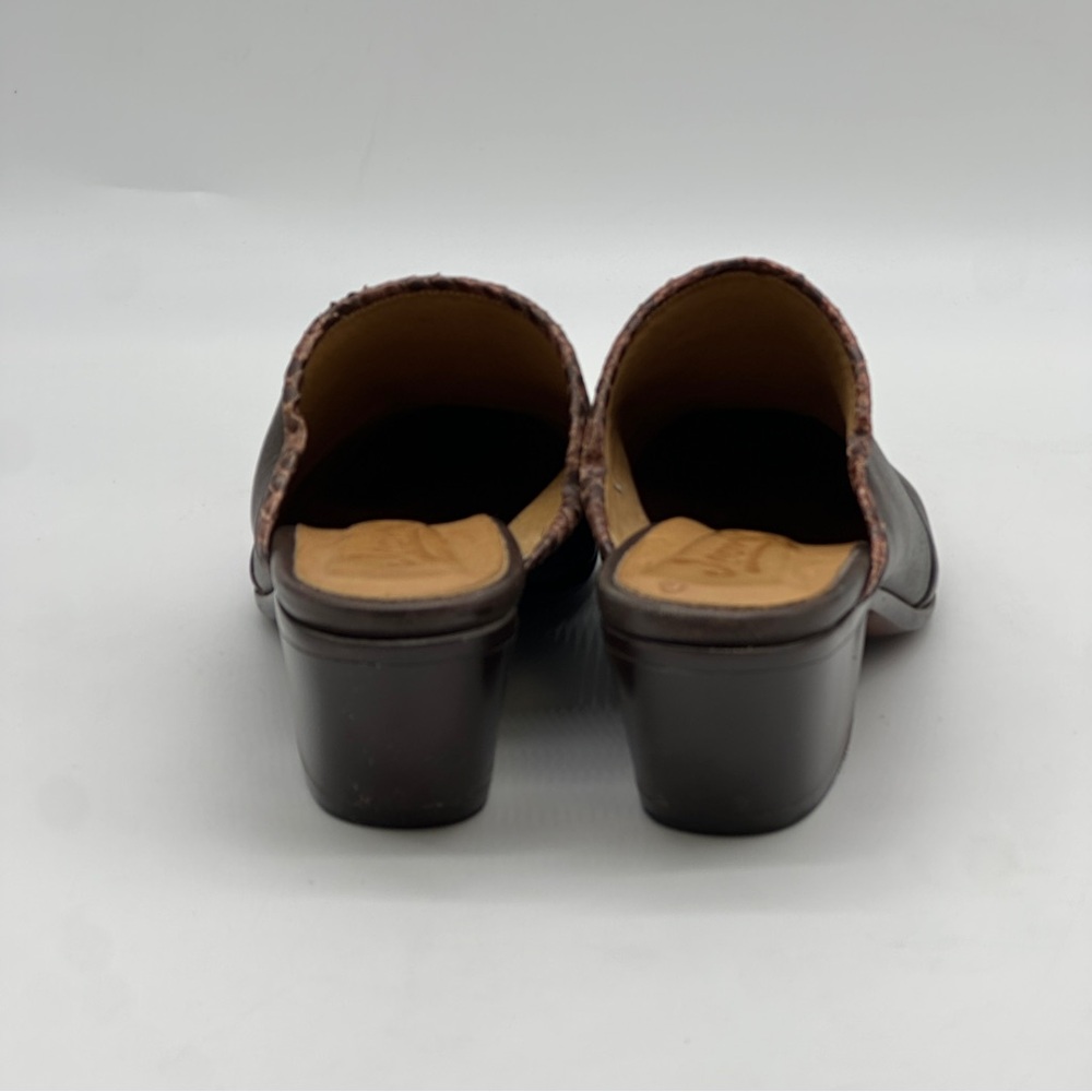 Icon Leather Mules. Size 7.5 - Picture 6 of 11